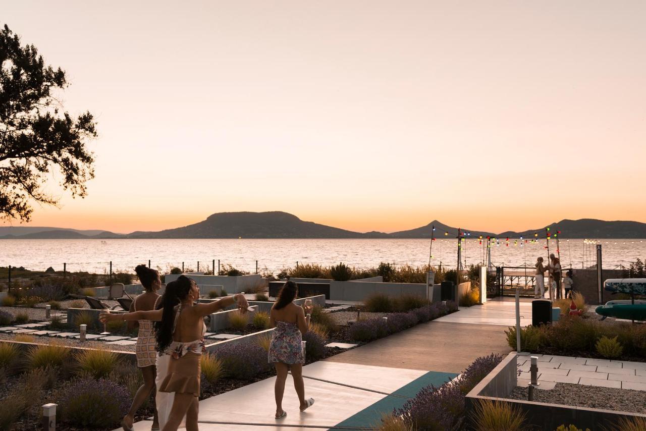 Sunset Resort - Lakeside Boutique Apartments Fonyód Extérieur photo