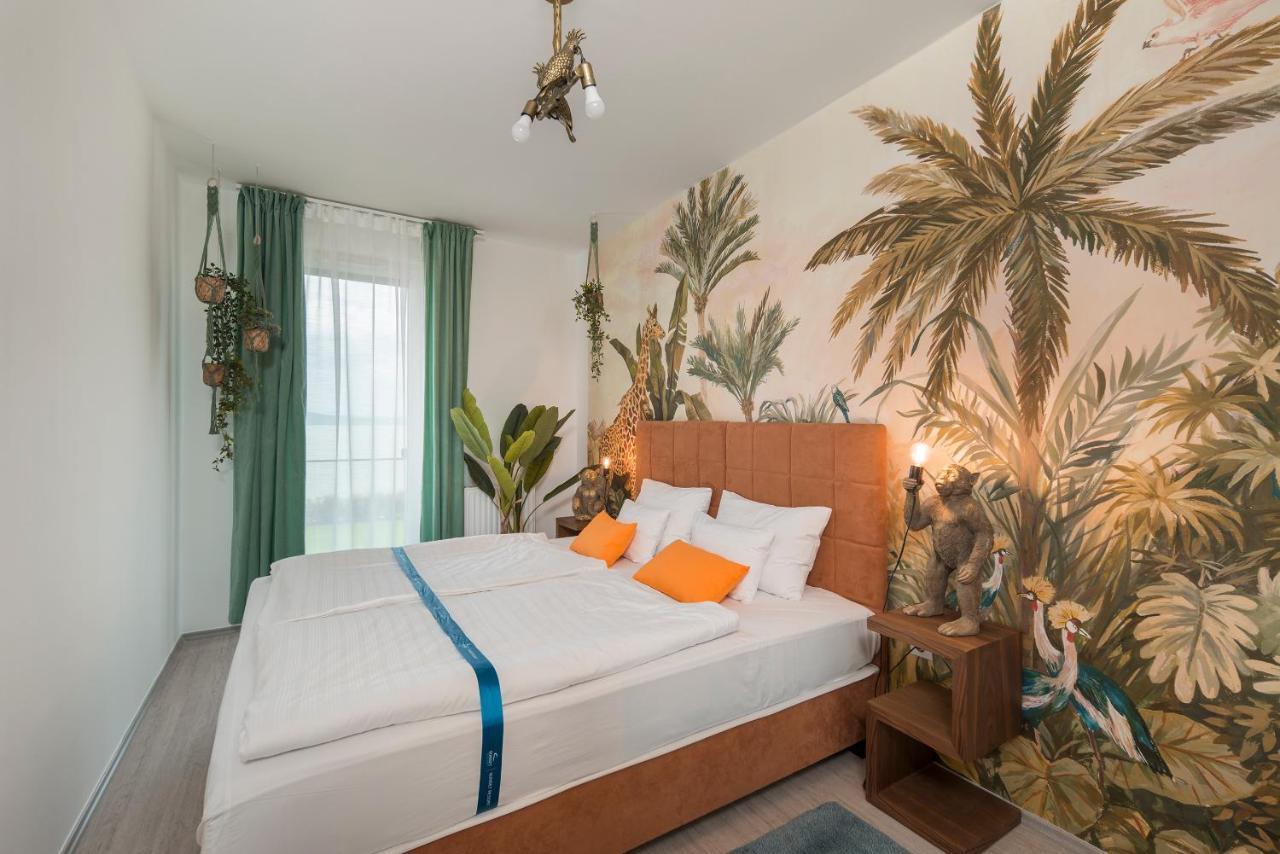 Sunset Resort - Lakeside Boutique Apartments Fonyód Extérieur photo